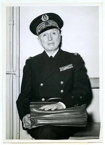 Le vice-amiral Béranger devant le tribunal maritime (flotte marchande à Saïgon). - Imagen 1 de 1