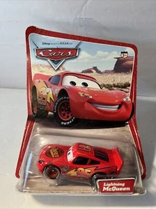 Coche fundido a presión Mattel Disney Pixar Desert Scene H6406 LIGHTNING MCQUEEN NUEVO/Tarjeta - Imagen 1 de 7
