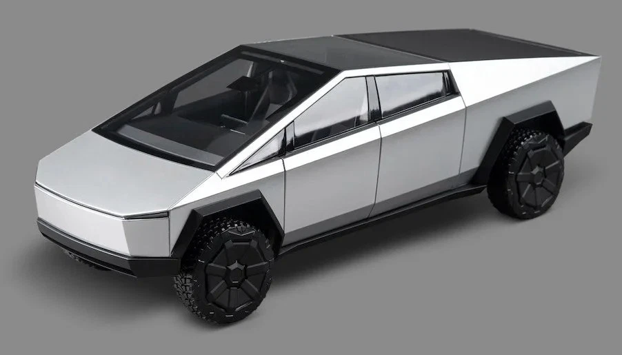 TESLA 1:18 Scale Cybertruck Diecast Model Car Official Goods - Image 1 of 1