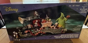 DISNEY Tim Burton’s THE NIGHTMARE BEFORE CHRISTMAS MAYOR'S CAR SCENE *Exclusive* - Picture 1 of 6