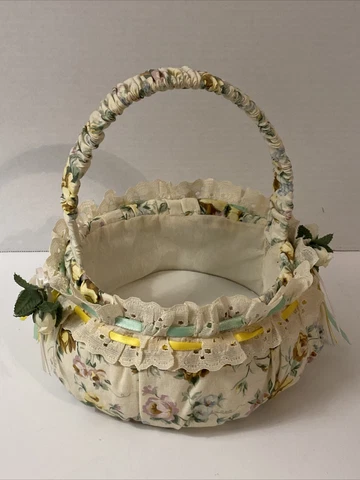 Vintage Handmade Cloth Flower Basket Lace Trim Roses Floral Design Ribbon Acces Cover