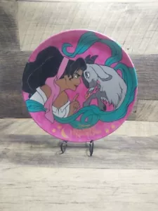VINTAGE Disney Gobbo di Notre Dame Esmerelda Piatto Melamina Disegni 8" - Foto 1 di 7