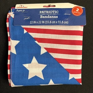 Lote de 2 Bandanas Rojo Blanco Azul EE. UU. Patrón Bandera Patriótica Americana - NUEVO - Imagen 1 de 4