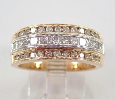 Fede nuziale impilabile creata in laboratorio rotonda 2 ct placcata oro... - Immagine 1 di 4