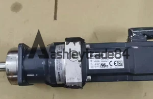 1 Stück gebrauchter AM8121-0F10-0000 BECKHOFF Servomotor - Bild 1 von 1