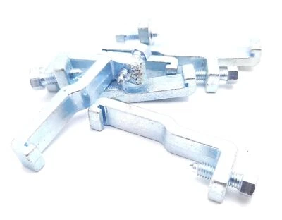 Lot of 6 Rittal 8800.420 Vertical Baying Clamp to Connect TS to PS, Cast Steel - Image 1 of 4