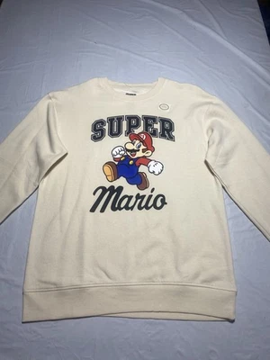 Boys Super Mario Crew Neck Sweatshirt, size 18/20 New With Tags - Image 1 of 4