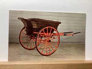 Governess Cart, Jung Carriage Museum: - Vintage Postcard - Picture 1 of 3