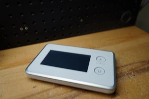 (i) 2GIG-TS1 Wireless Touch Screen Keypad - Picture 1 of 4