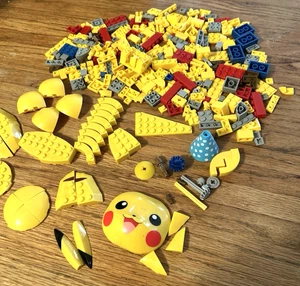 MEGA Construx Pokémon Jumbo Pikachu Figura de Lujo Construcción Legos 8.6 OZ 2 bolsas - Imagen 1 de 4