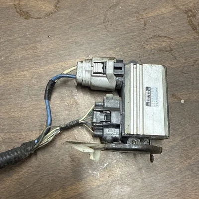 2005-2007 Toyota Sequoia Air Injection Control Module 89580-34010 OEM - Image 1 of 2