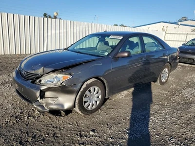 Used Automatic Transmission Shift Lever Assembly fits: 2005 Toyota Camry  Grade - Image 1 of 4