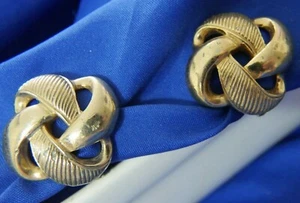 Vintage 1" MONET SWIRL GOLD TONE clip on earrings A1 - Picture 1 of 2