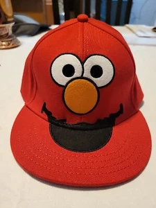 Sesame Street Elmo Flex Baseball Cap - Picture 1 of 6