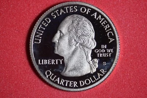 2009 S- GUAM WASHINGTON QUARTER #K52868 - Picture 1 of 2