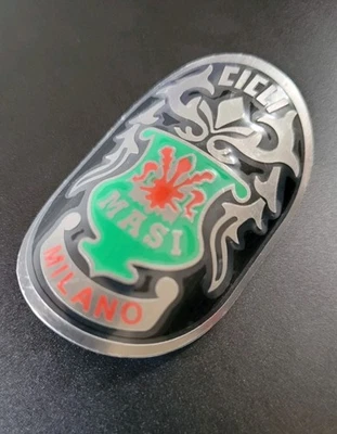 Insignia de tubo de cabeza de acero para bicicletas Masi para marcos de carretera, pista y grava Foto 1 de 3