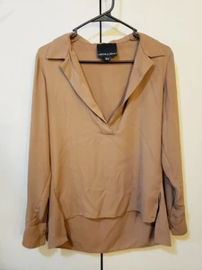 Harlowe & Graham Blouse V-Neck Business Casual Light Tan Brown Small - Picture 1 of 6