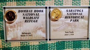 LOT OF # 2 GOLD STATEHOOD QUARTERS DELAWARE & NEW YORK NATIONAL PARKS - Picture 1 of 14