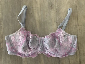 VICTORIAS SECRET DREAM ANGELS PUSH-UP SIN RELLENO DEMI SUJETADOR ENCAJE 34D - Imagen 1 de 3