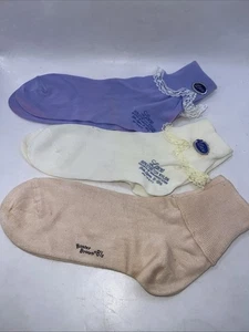Vintage New Old Stock Girls Socks 3 Pair- 2 Lace Trim -1 Buster Brown - Picture 1 of 10