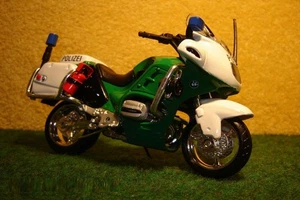 1:18 BMW R 1100 RT Polizei Deutschland Grün Weiss MAISTO 00650 - Bild 1 von 1