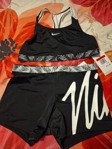 Girls 2 Piece Nike Swim Suit Size XLarge New With Tags - Picture 1 of 9