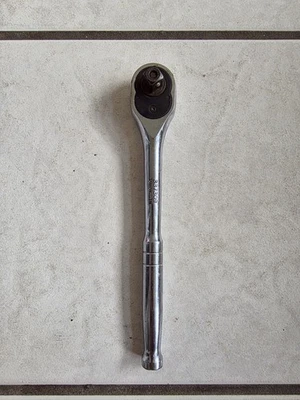 Kobalt 1/2-in Drive Chrome Handle Quick Release Ratchet 337309 - Image 1 of 4