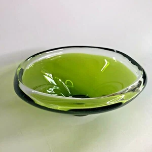 Green Art Glass Bowl by Willy Johansson for Hadeland, Norway 1960s - Picture 1 of 7