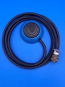 Conmed 2450 Elektrochirurgisches Gerät Bipolarer Fußschalter *Neu* - Bild 1 von 4