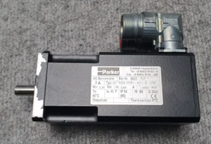 PARKER AC-SERVOMOTOR AC M2n 0030-4/0-3-GW - Picture 1 of 5
