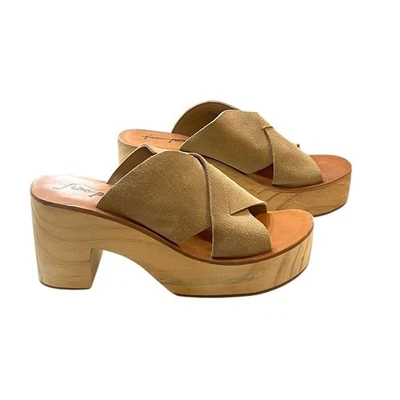 FREE PEOPLE Kora Platform Clog In Taupe Suede Sz 41 / 11 Wood Heels Open Toe NEW - Image 1 of 4