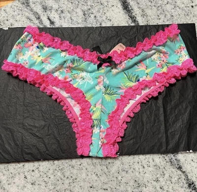 NUEVO CON ETIQUETAS Victoria’s Secret Sexy Little Thing Satén Tropical Volantes Descaradas Bragas S Foto 1 de 4
