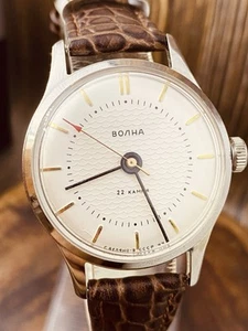 Volna Vostok 2809B precision class USSR mechanical wristwatch 18 jewels new dial - Picture 1 of 22