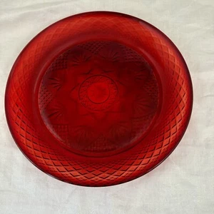 CRISTAL D'ARQUES DURAND Antique Pattern Ruby Red 10" Dinner Plate star & diamond - Picture 1 of 8