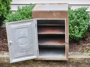Metal Cabinet 2 Shelf Vintage Wall Hung Bench Top Garage Shop Tin 15x23.5x11.75 - Picture 1 of 24