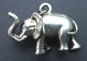 30*40mm Elephant China MIAO NATIONALITY COLLECTIBLE TIBETAN SILVER Pendant - Picture 1 of 15