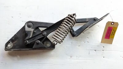 65 - 80 ROLLOS ROYCE PLATA SOMBRA CAPUCHA BISAGRA LADO DERECHO UB20382 Foto 1 de 3