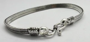 1 Piece Silver Bracelets Bali Snake Chain Flat Band Chain Bracelet 7 Inch Long - Picture 1 of 2