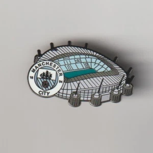 MANCHESTER CITY F.C. Insignia esmaltada Club Crest 'Etihad Stadium' PUBLICACIÓN GRATUITA UK - Imagen 1 de 1