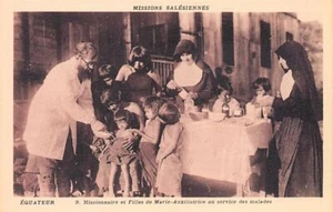 Ecuador - Misionera y Hermanas de María Auxiliadora sirviendo a los enfermos Jiv - Imagen 1 de 2