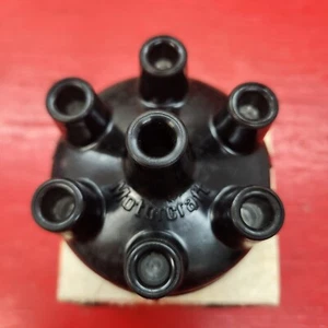 NOS 1966 - 1974 FORD BRONCO 6-CYL MOTORCRAFT DISTRIBUTOR CAP 7HA-12106 DH4 - Picture 1 of 4
