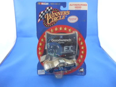 Литой автомобиль NASCAR Winners Circle масштаб 1:64 — ET The Extra Terrestrial - Изображение 1 из 2