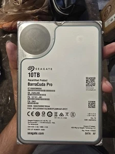 ST10000DM0004 Seagate BarraCuda Pro 10TB 3.5” SATA 256MB 7200RPM Hard Drive - Afbeelding 1 van 1