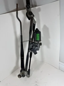 2010 2011 2012 2013 KIA FORTE FRONT WINDSHIELD WIPER MOTOR - Picture 1 of 4