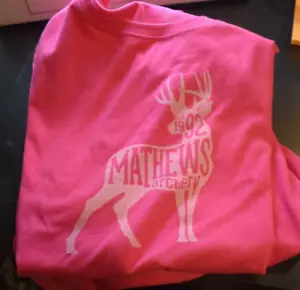 Mathews Archery - Girls XL- Pink Deer Logo Tee - Picture 1 of 1