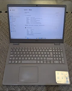 Dell 15.6" Vostro 3501 (256GB SSD, Intel Core i3-1005G1 1.20GHz, 8GB RAM)* - Picture 1 of 7