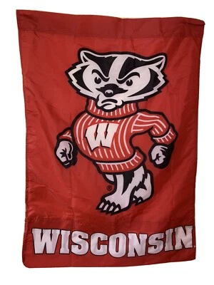Bandera resistente a la intemperie University of Wisconsin Badgers 2 caras 28x44 Foto 1 de 2