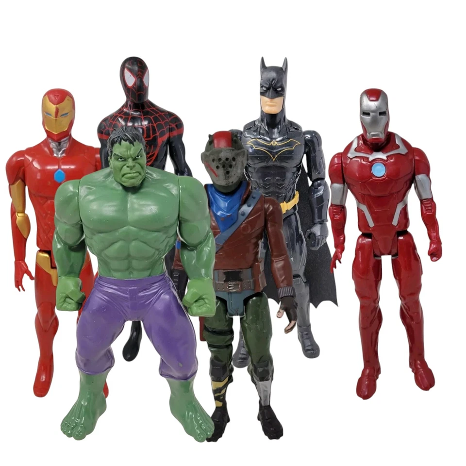 Figuras de ação 5 heróis Hasbro Hulk Batman Ironman Spiderman & One Fortnite Lord - Imagem 1 de 4