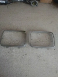 1982-1993 -DODGE TRUCK RH&LH HEADLIGHT RINGS - Picture 1 of 3