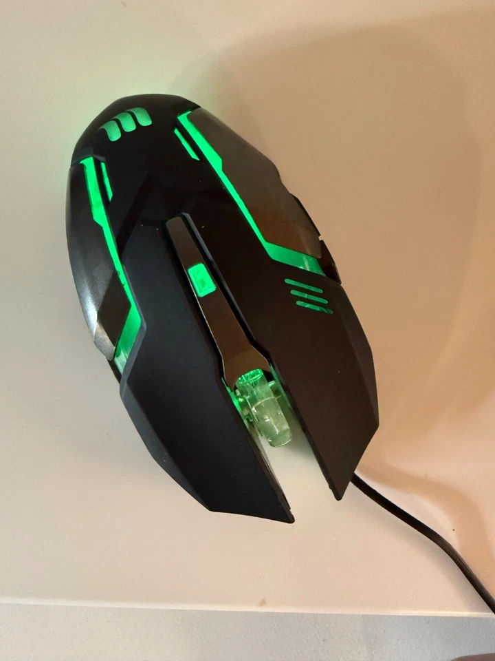 Mouse para juegos iHome LW-BL-GM10008 negro/gris - USB óptico Foto 1 de 4